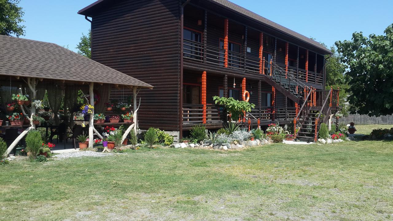 Black-House Pizunda Exterior photo