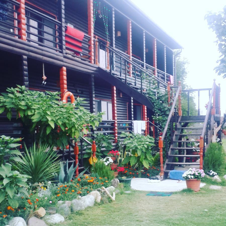 Black-House Pizunda Exterior photo