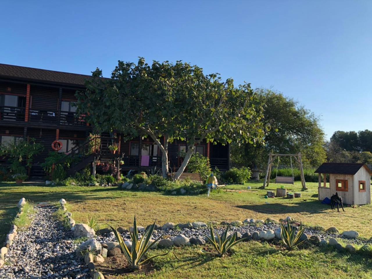 Black-House Pizunda Exterior photo